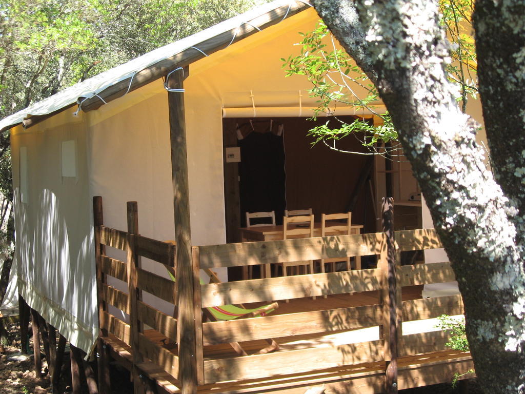 Camping Mille Étoiles Labastide-de-Virac Chambre photo